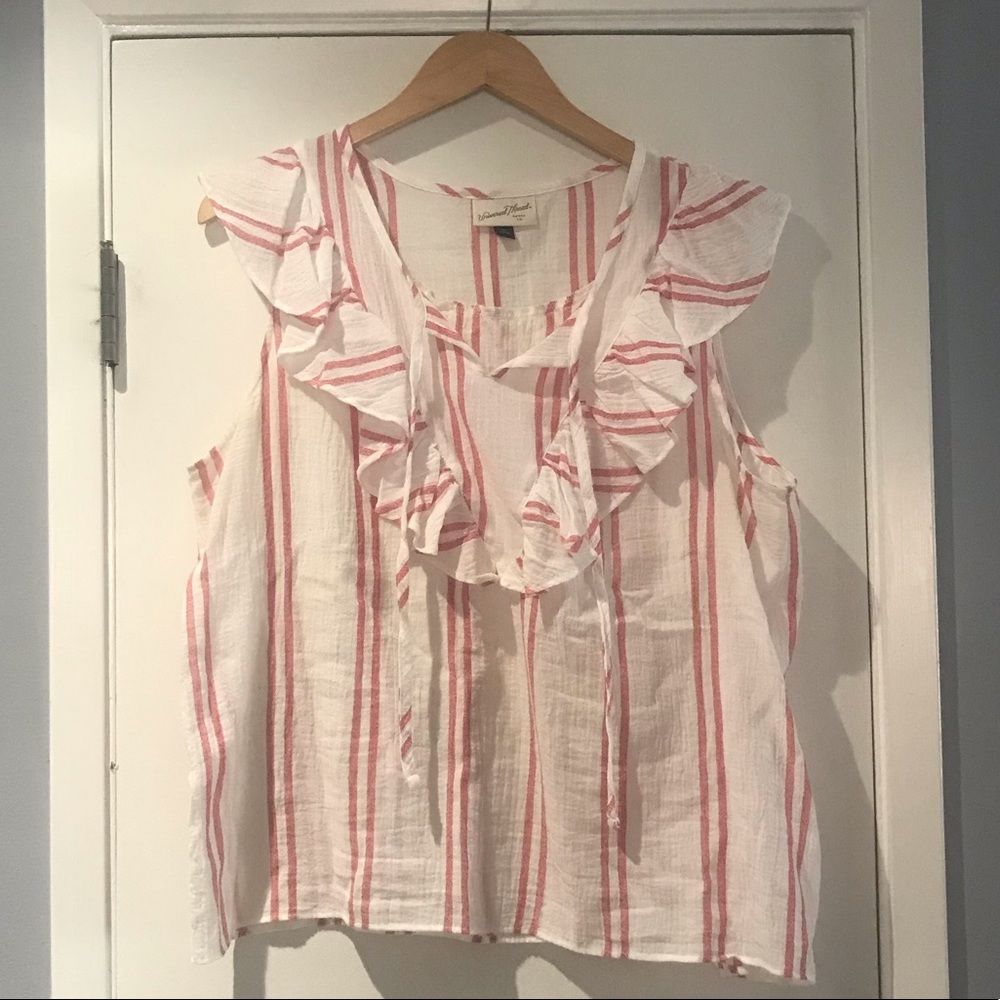 Universal Thread Ruffle Top Size XL